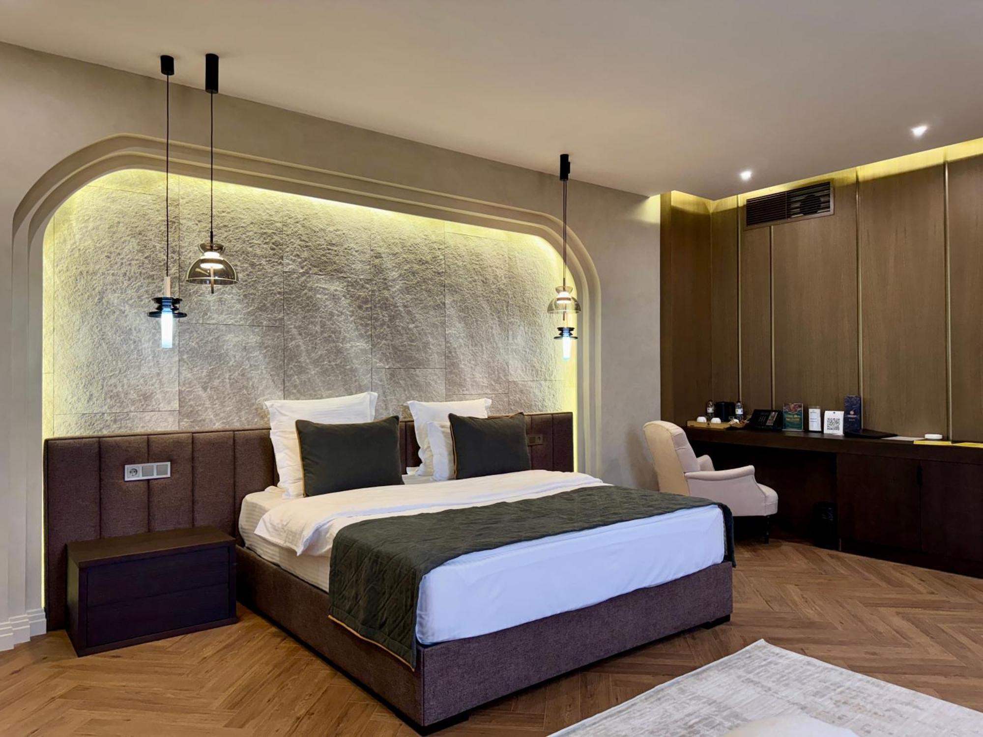 Donatello Boutique Hotel Almaty Exterior foto
